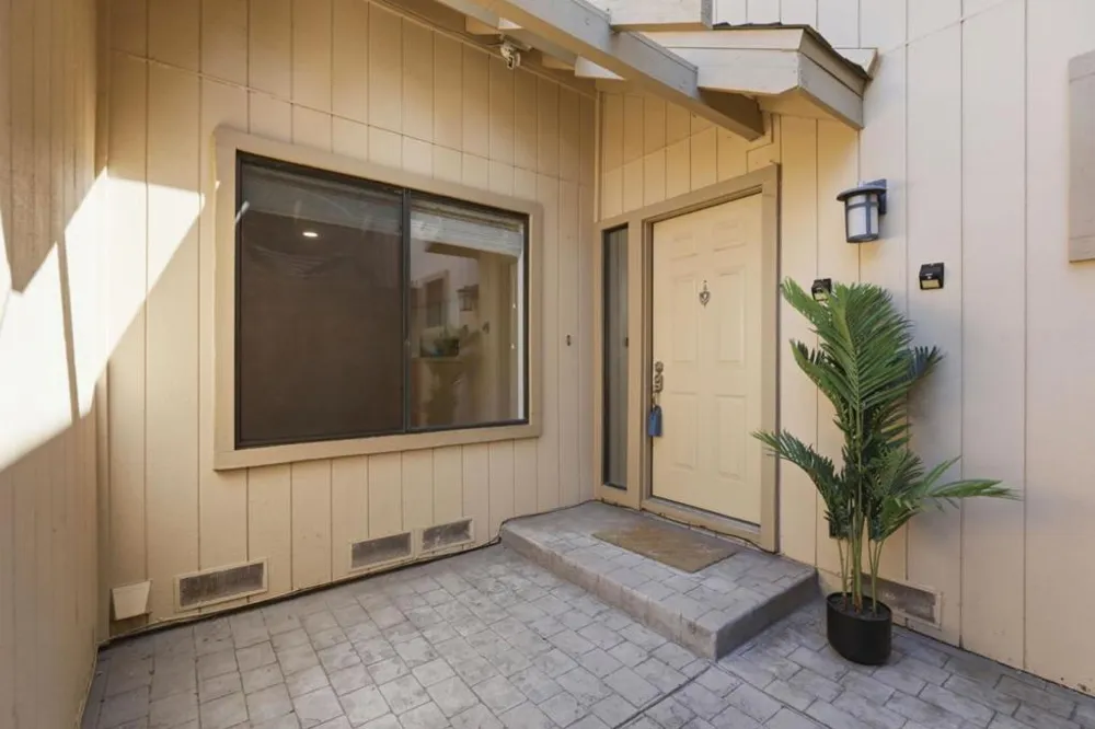 2163 Darnis Circle Morgan Hill, CA 95037