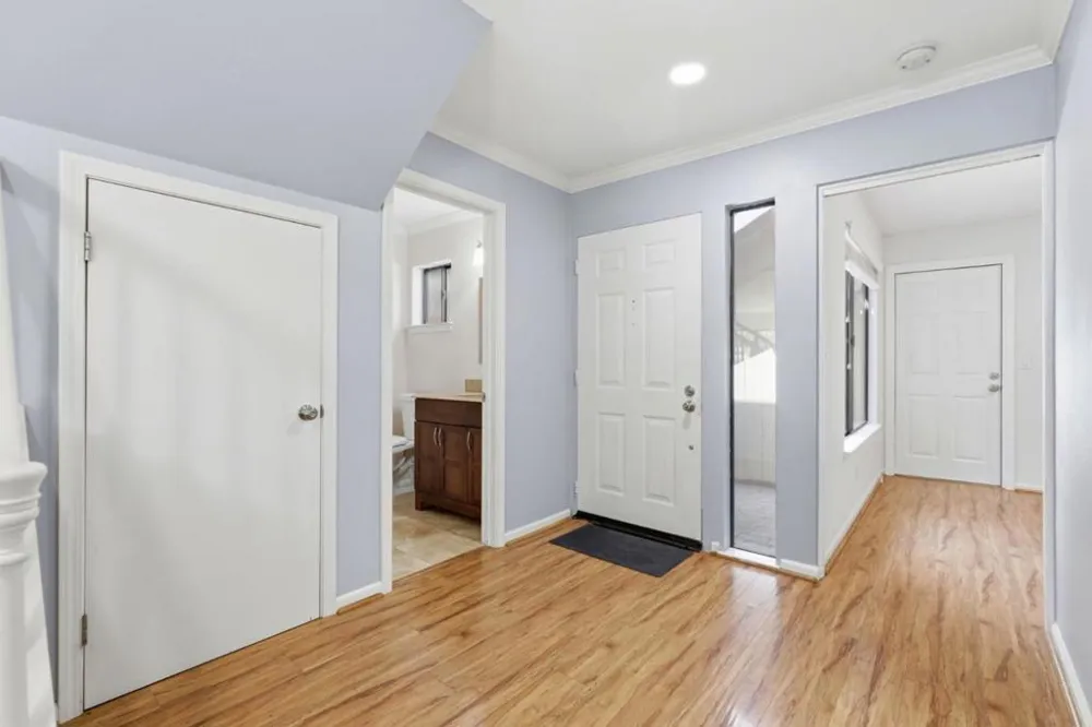 2163 Darnis Circle Morgan Hill, CA 95037