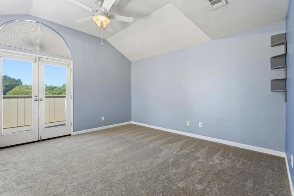 2163 Darnis Circle Morgan Hill, CA 95037