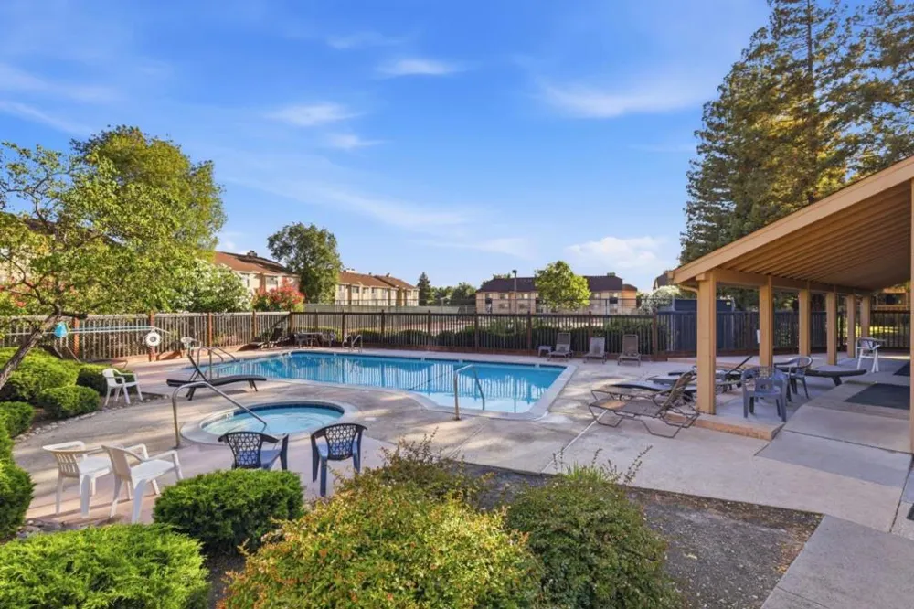 2163 Darnis Circle Morgan Hill, CA 95037