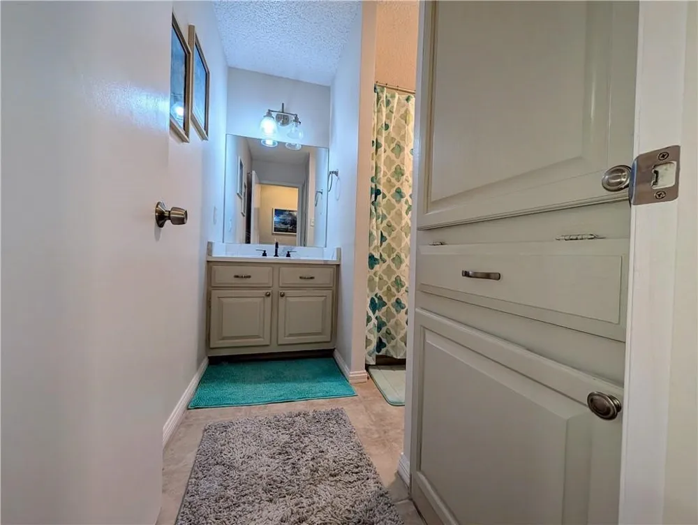 1400 Ocean Drive #1002C Corpus Christi, TX 78404