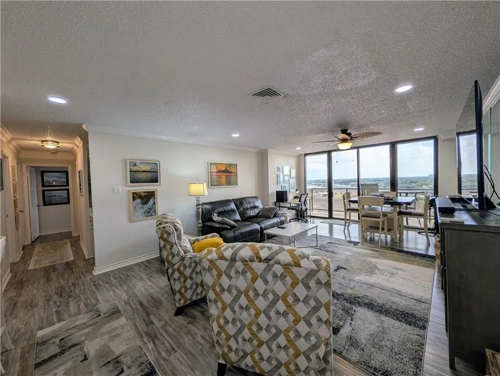1400 Ocean Drive #1002C Corpus Christi, TX 78404