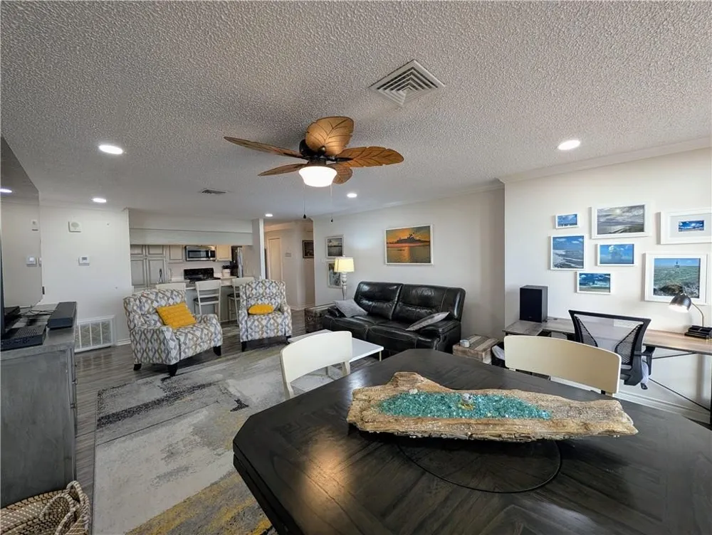 1400 Ocean Drive #1002C Corpus Christi, TX 78404