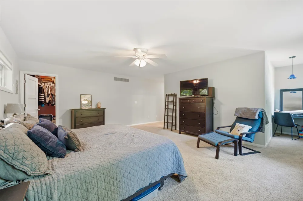7737 Collingwood Drive Genoa Township, MI 48114