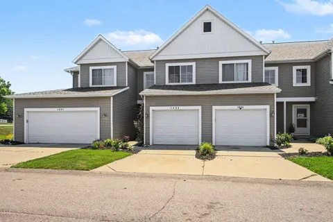 3690 Oxford Court