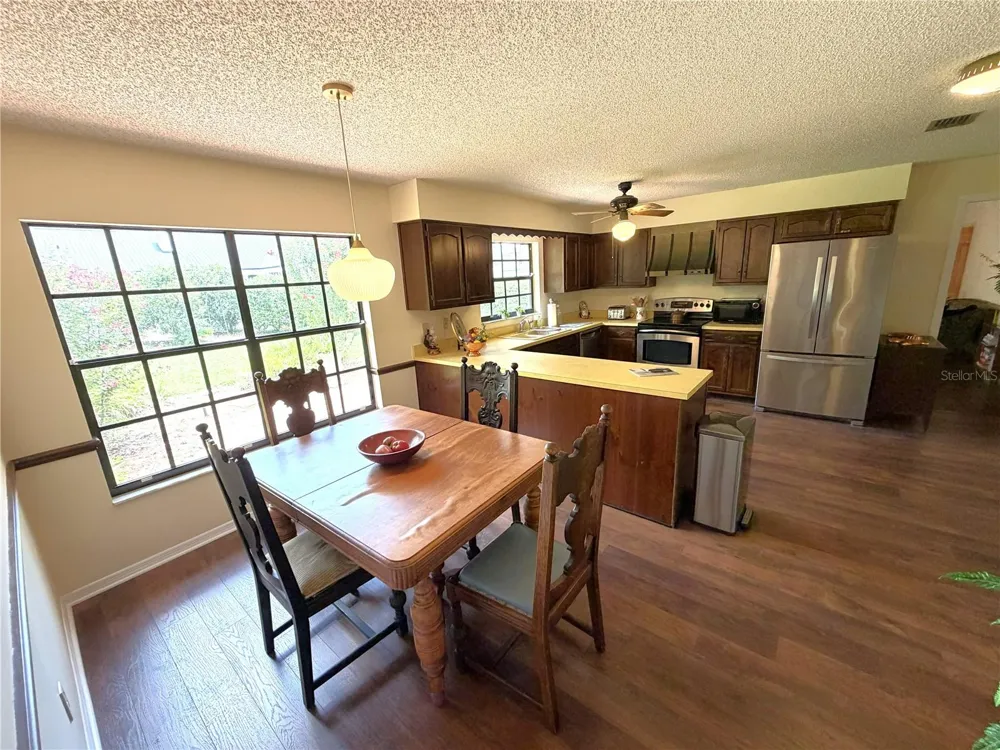 3925 SE 17TH STREET ocala, FL 34471