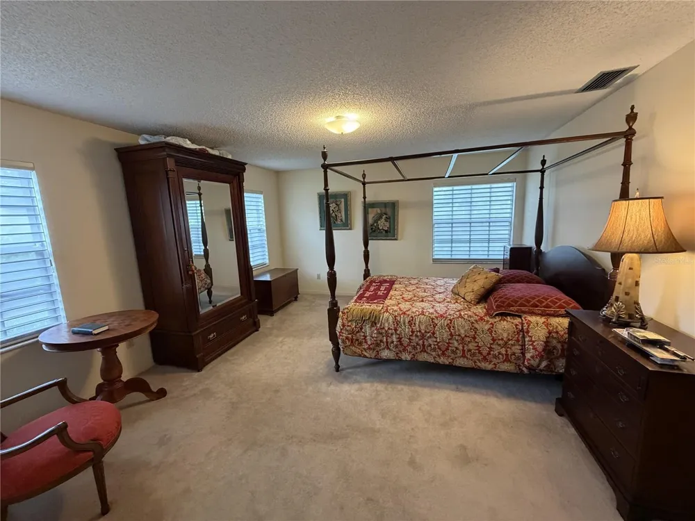 3925 SE 17TH STREET ocala, FL 34471