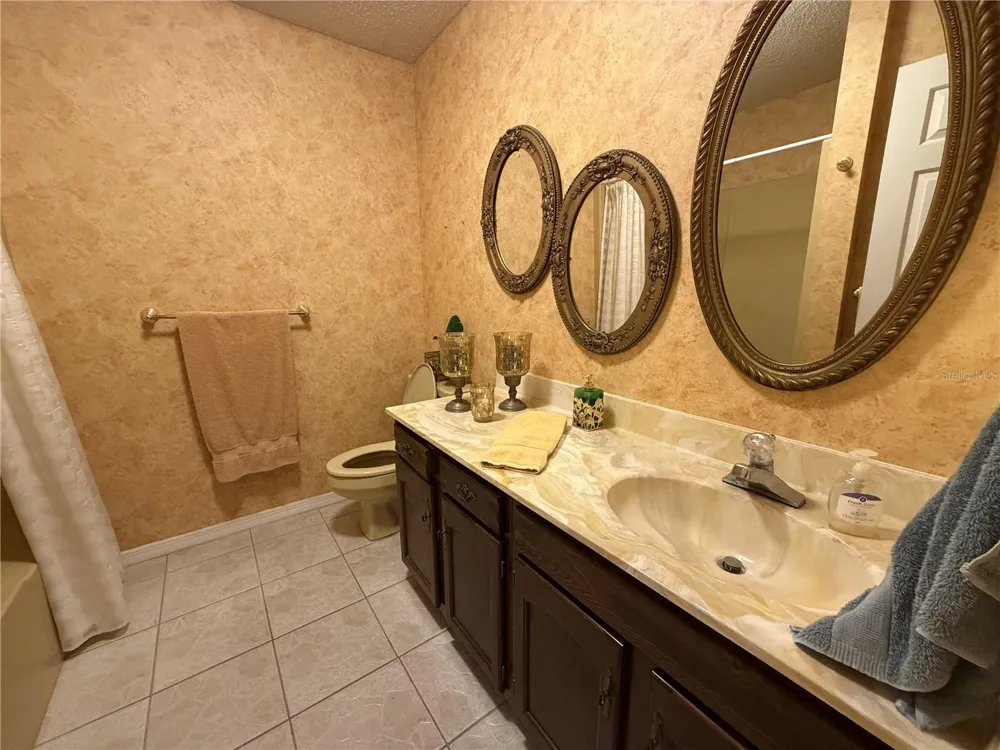 3925 SE 17TH STREET ocala, FL 34471