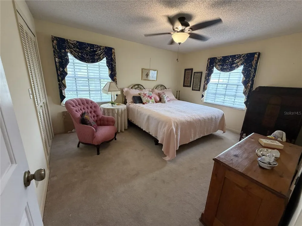 3925 SE 17TH STREET ocala, FL 34471