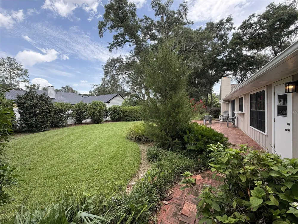 3925 SE 17TH STREET ocala, FL 34471