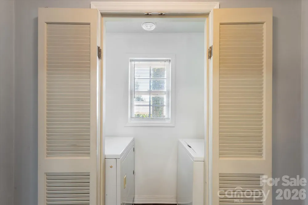25 Montview Circle Brevard, NC 28712