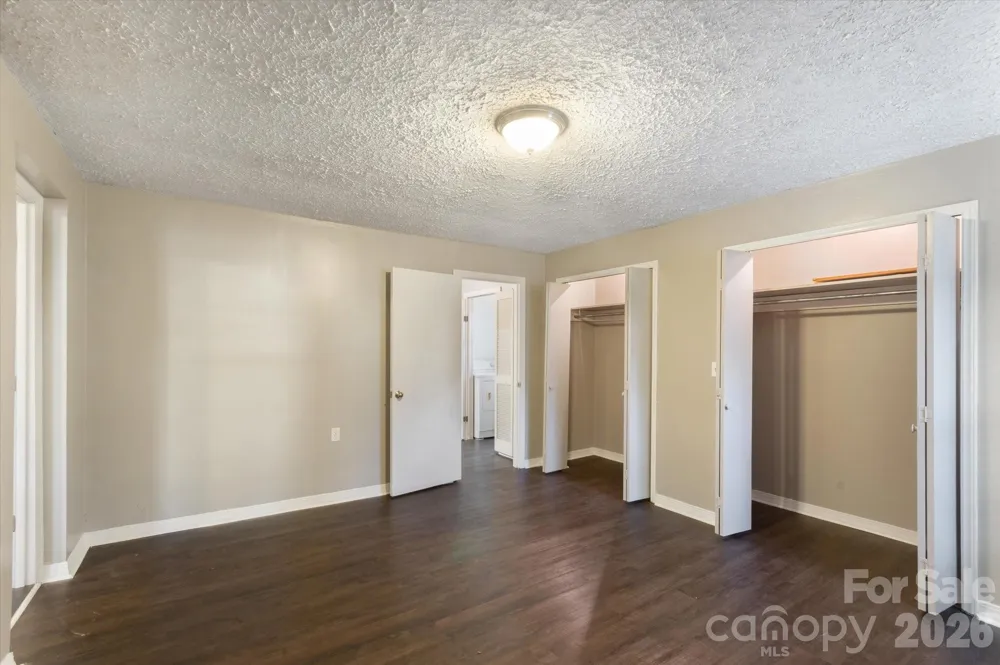 25 Montview Circle Brevard, NC 28712