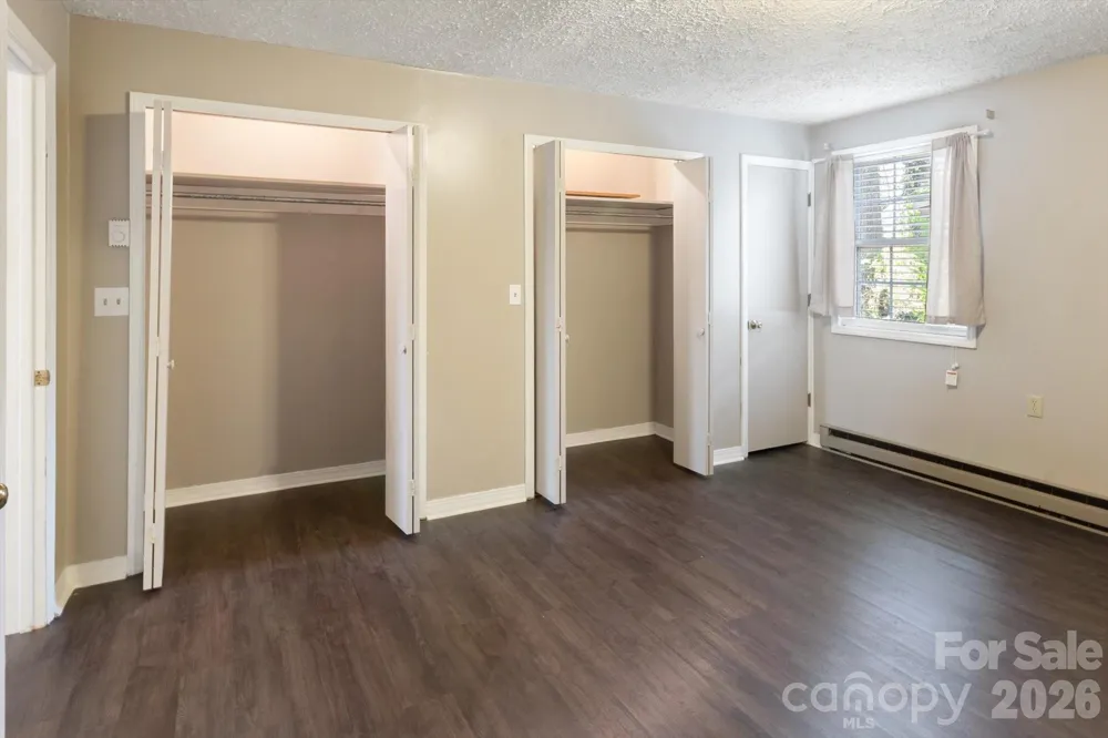 25 Montview Circle Brevard, NC 28712