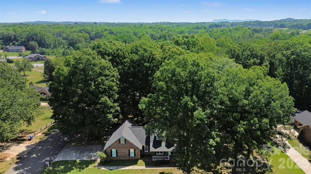 121 Country Creek Drive Kings Mountain, NC 28086