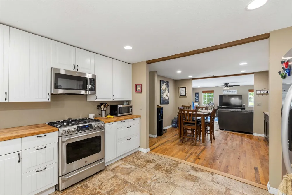304 Victor Street Comanche, TX 76442