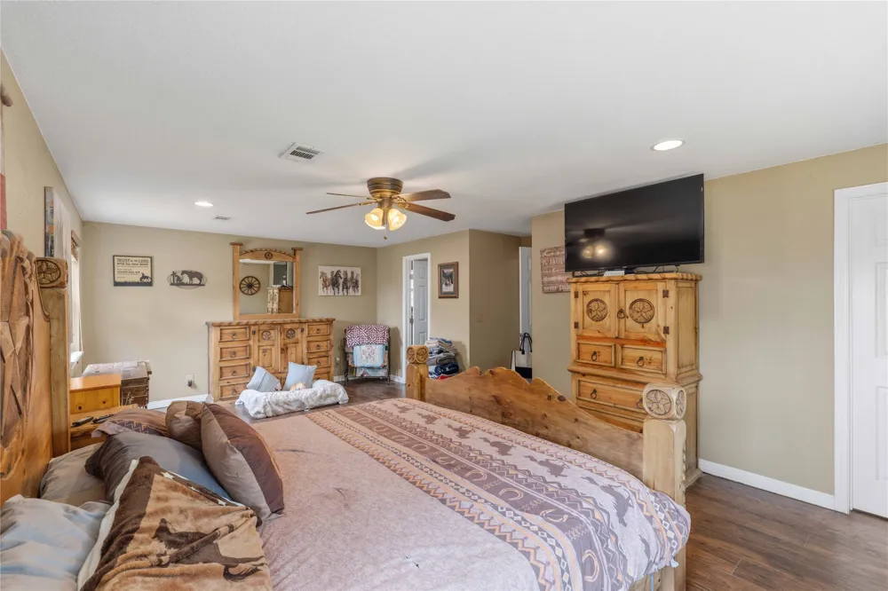 304 Victor Street Comanche, TX 76442