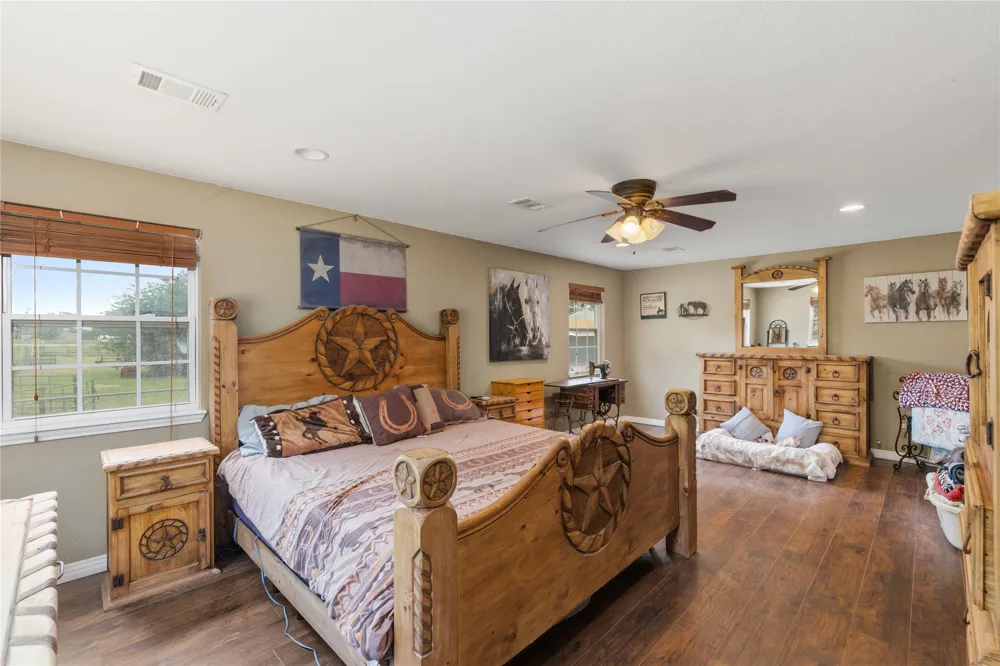 304 Victor Street Comanche, TX 76442