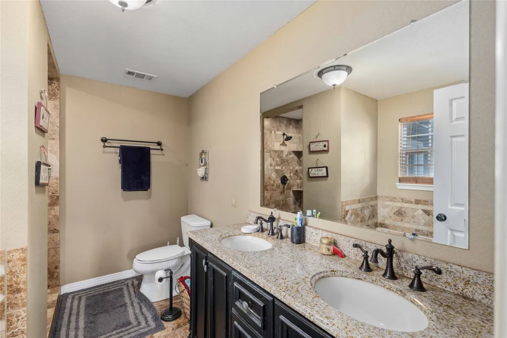 304 Victor Street Comanche, TX 76442