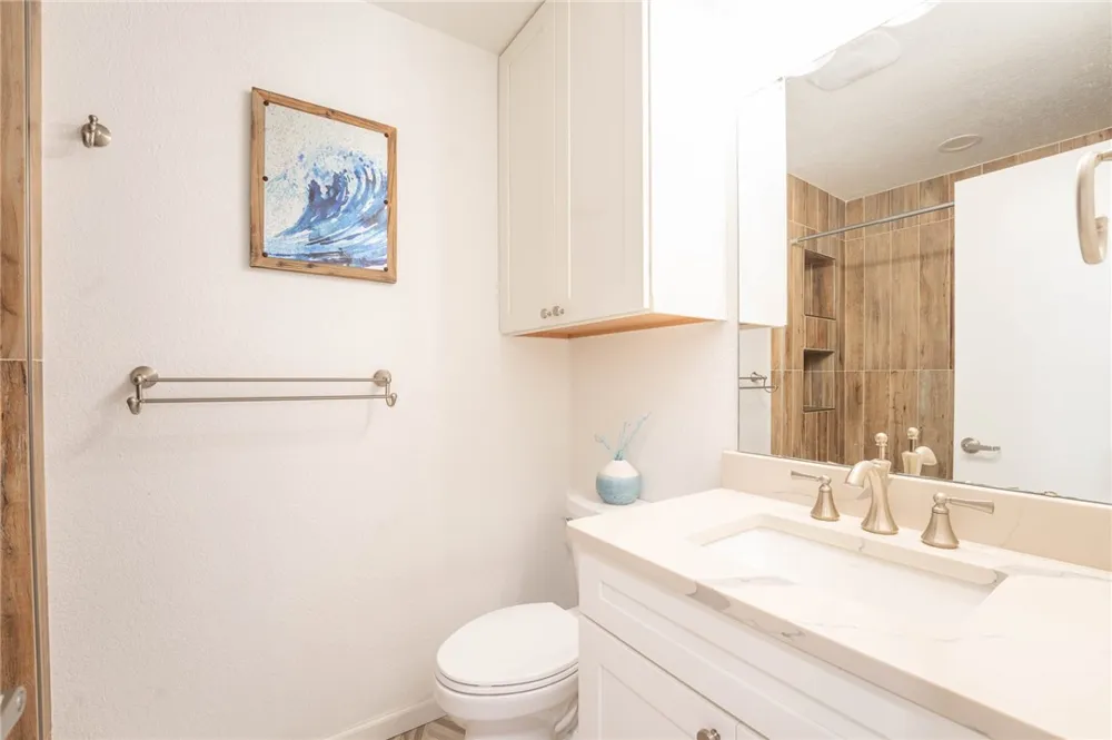 109 Saunders Lane Aransas Pass, TX 78336