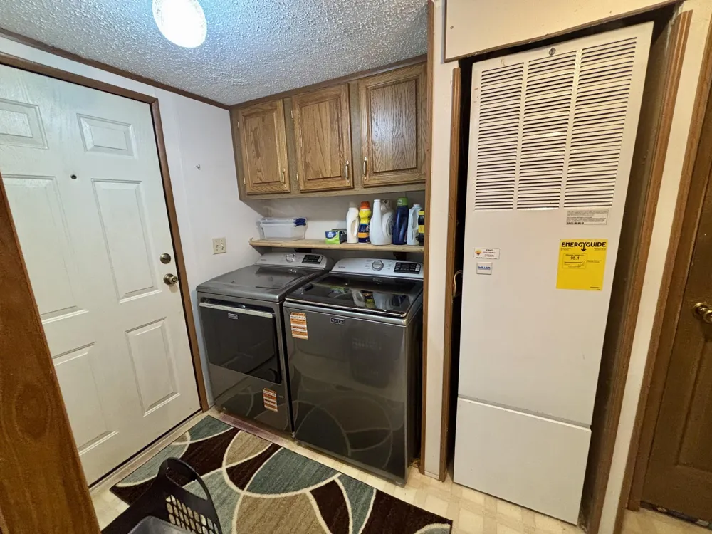 8464 15 Mile Road Paris, MI 49338