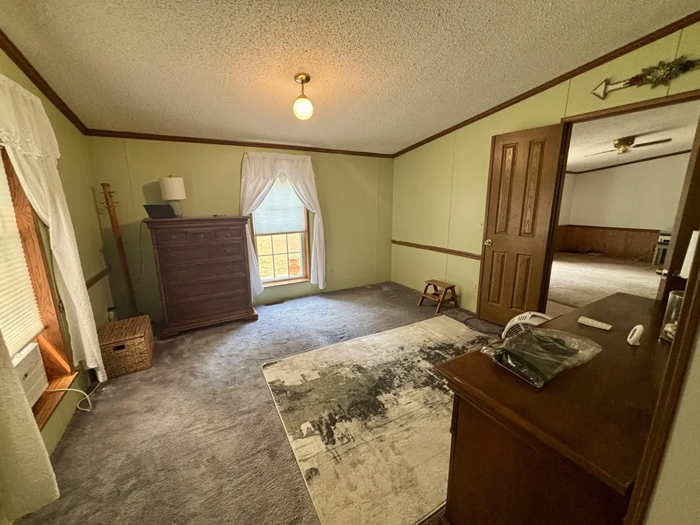 8464 15 Mile Road Paris, MI 49338