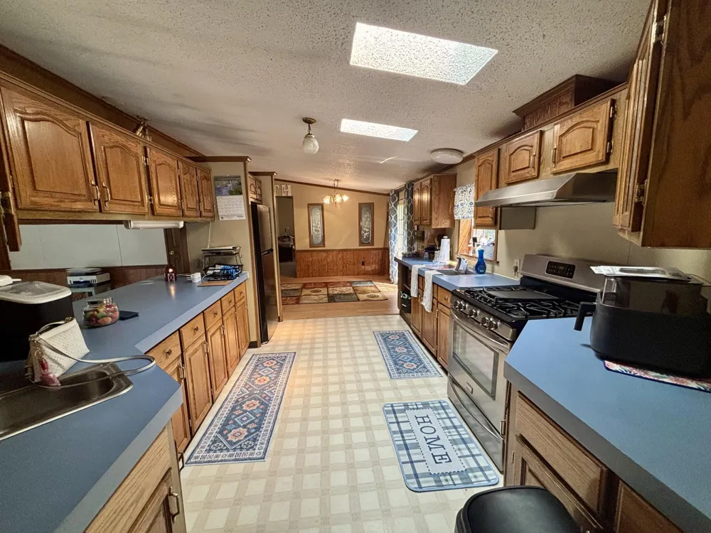 8464 15 Mile Road Paris, MI 49338
