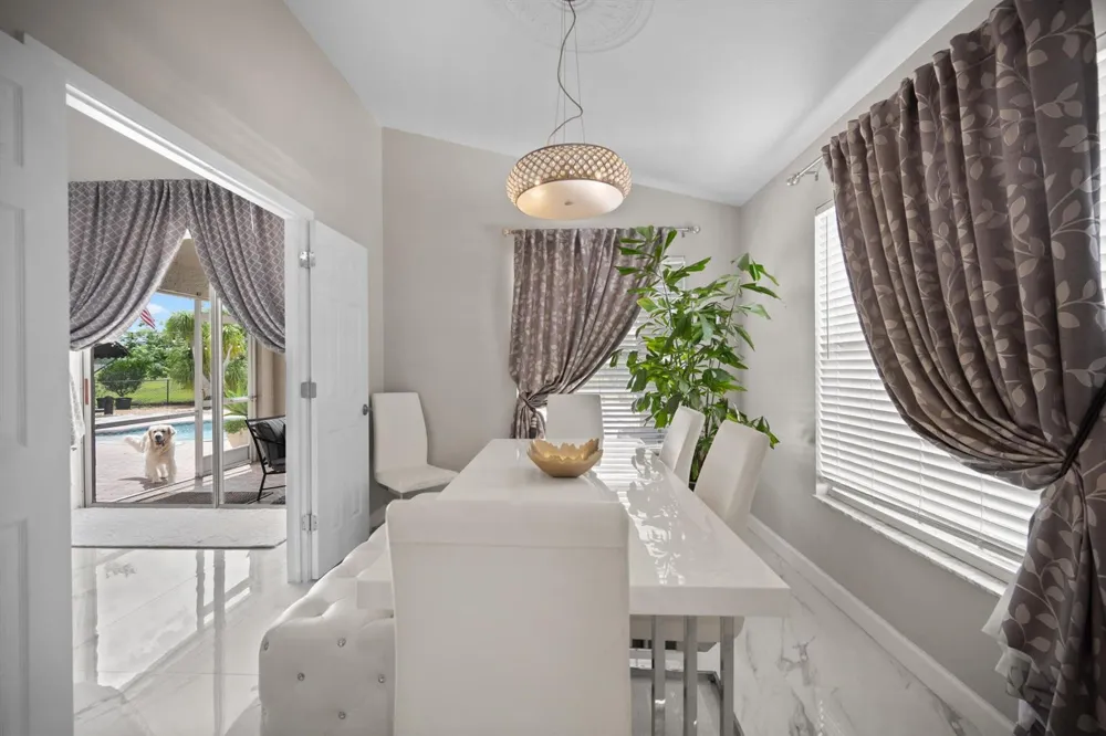 133 Nottingham Road Royal Palm Beach, FL 33411