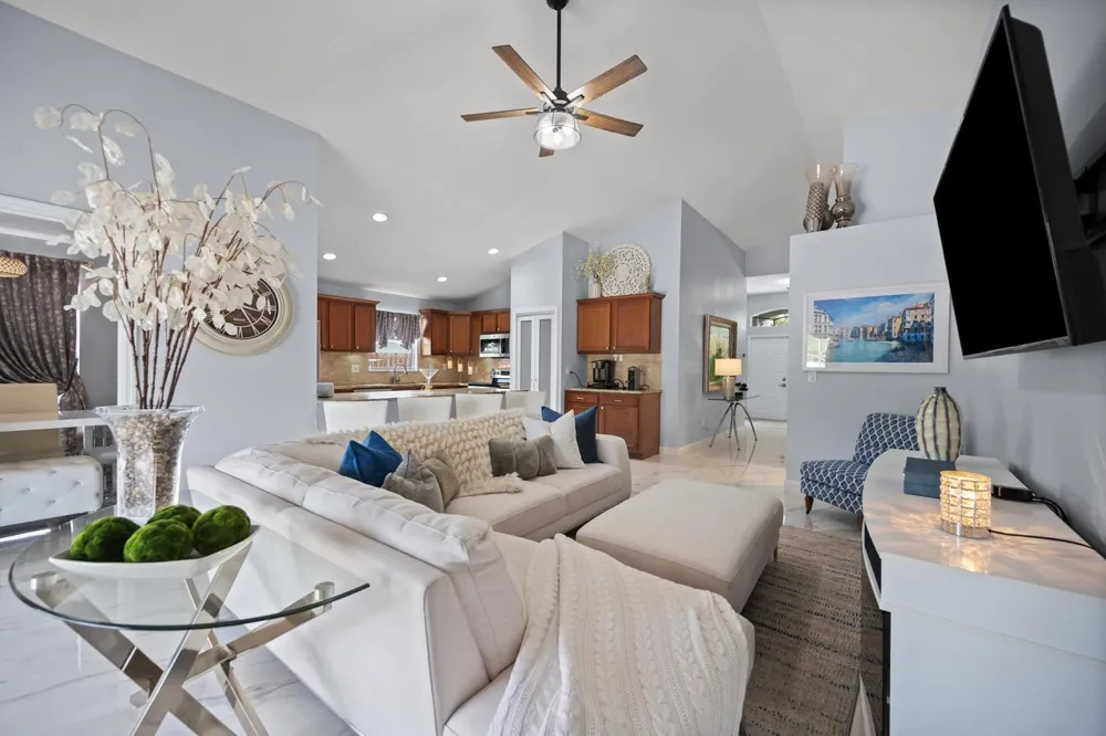 133 Nottingham Road Royal Palm Beach, FL 33411