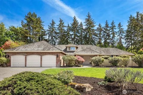 8531 Hunts Point Lane