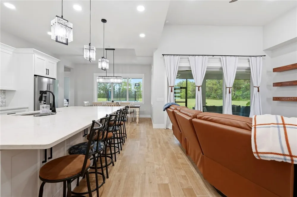 18711 NW 138TH AVENUE Alachua, FL 32615