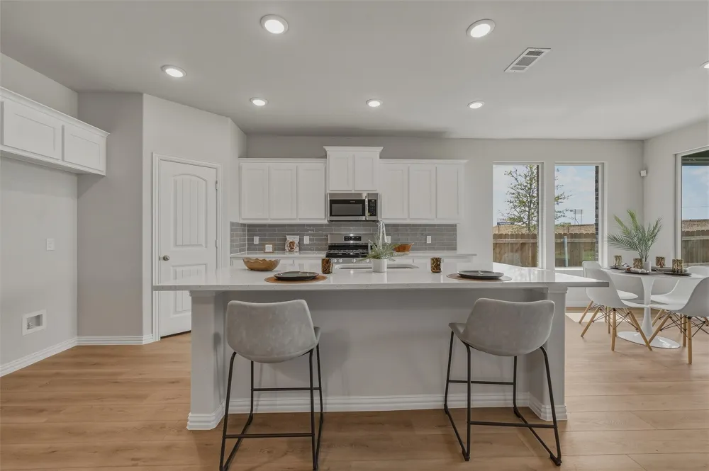 3401 Helena Street Gainesville, TX 76240