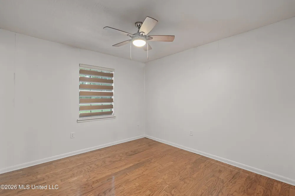 100 Virginia Drive Hattiesburg, MS 39401