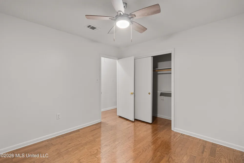 100 Virginia Drive Hattiesburg, MS 39401