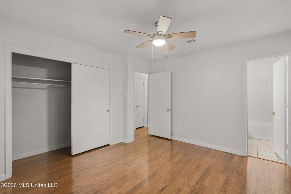 100 Virginia Drive Hattiesburg, MS 39401