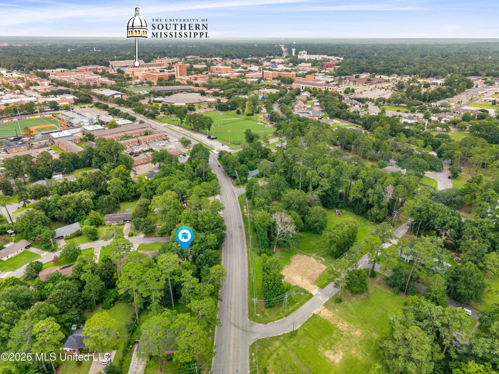 100 Virginia Drive Hattiesburg, MS 39401
