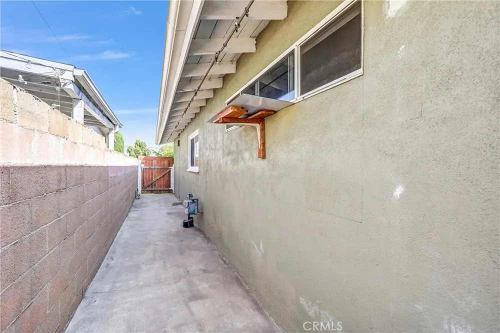 1468 Sunkist La Puente, CA 91746