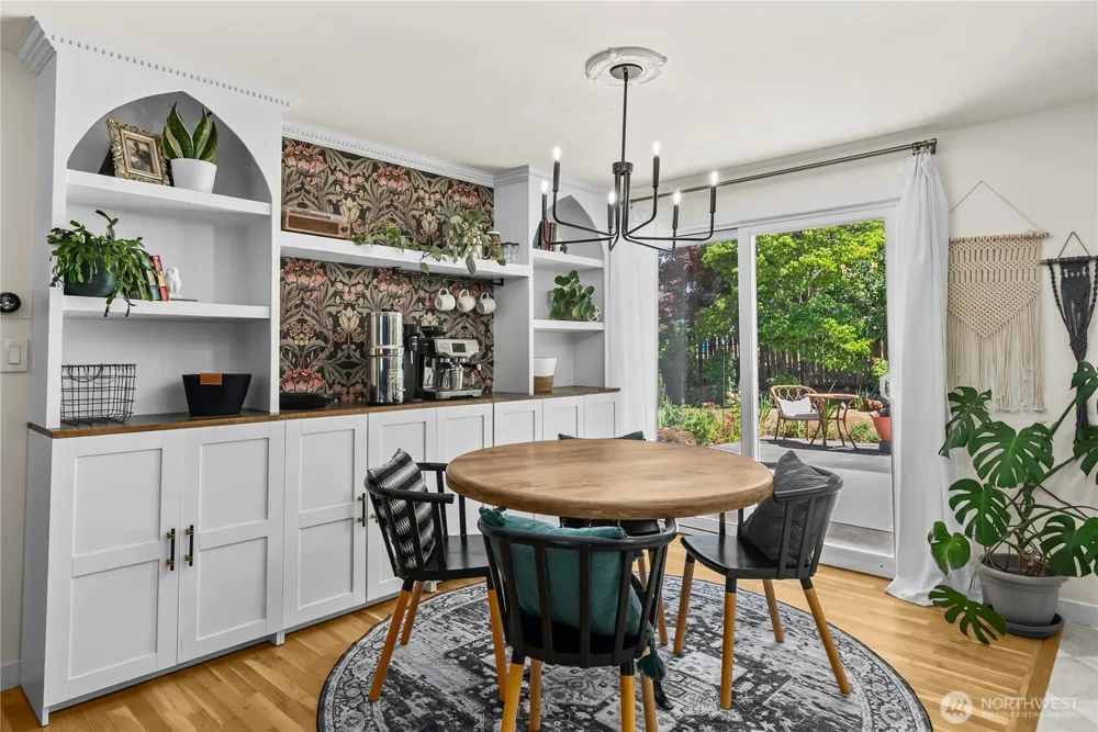 3517 Oas Drive W University Place, WA 98466