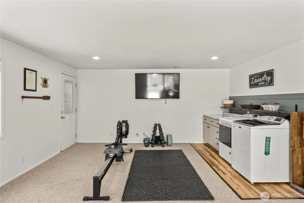 3517 Oas Drive W University Place, WA 98466