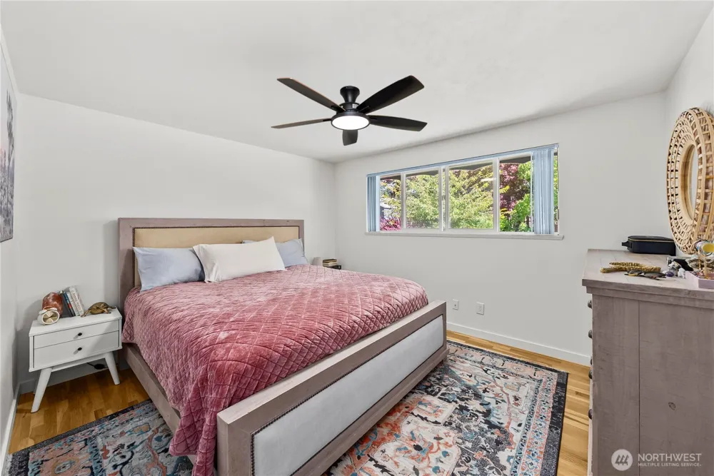 3517 Oas Drive W University Place, WA 98466