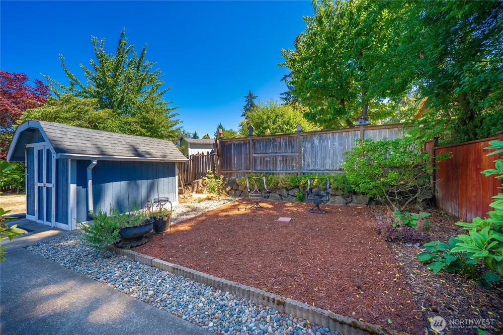 3517 Oas Drive W University Place, WA 98466