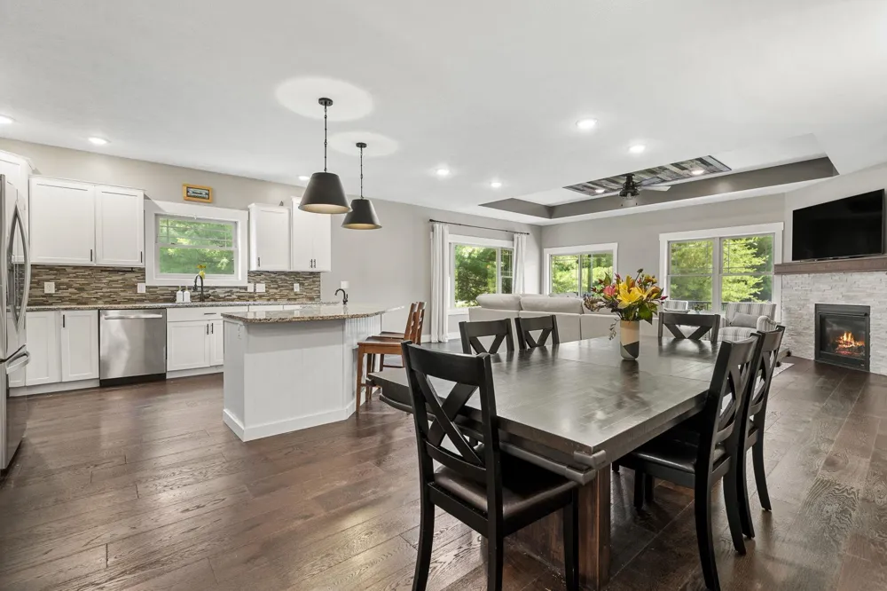 9366 E Summerfield Drive Elmwood Charter Township, MI 49684