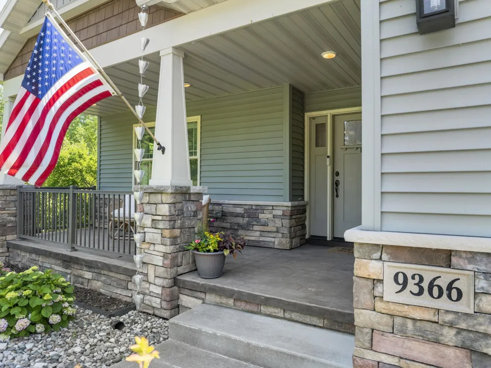 9366 E Summerfield Drive Elmwood Charter Township, MI 49684