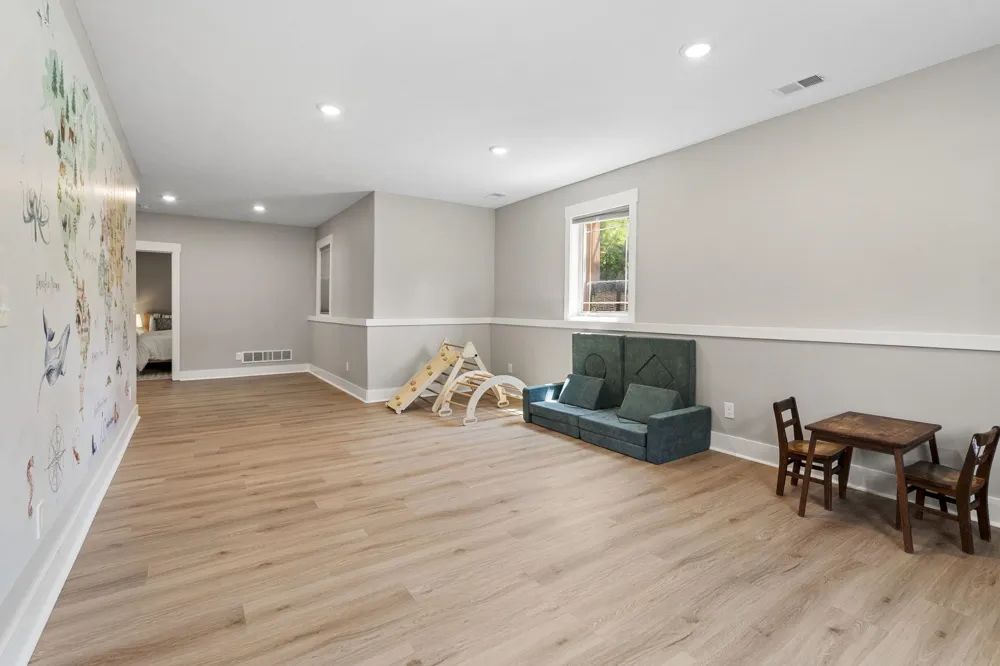 9366 E Summerfield Drive Elmwood Charter Township, MI 49684