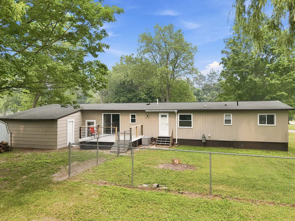 1250 Laurel Street Cadillac City, MI 49601