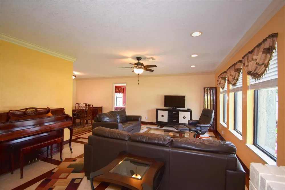 4148 NW 19TH TERRACE Oakland Park, FL 33309