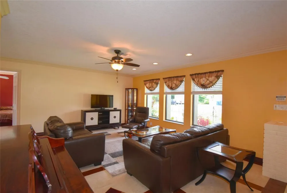 4148 NW 19TH TERRACE Oakland Park, FL 33309