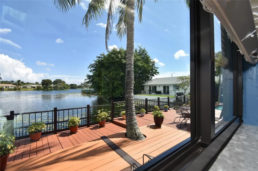 4148 NW 19TH TERRACE Oakland Park, FL 33309