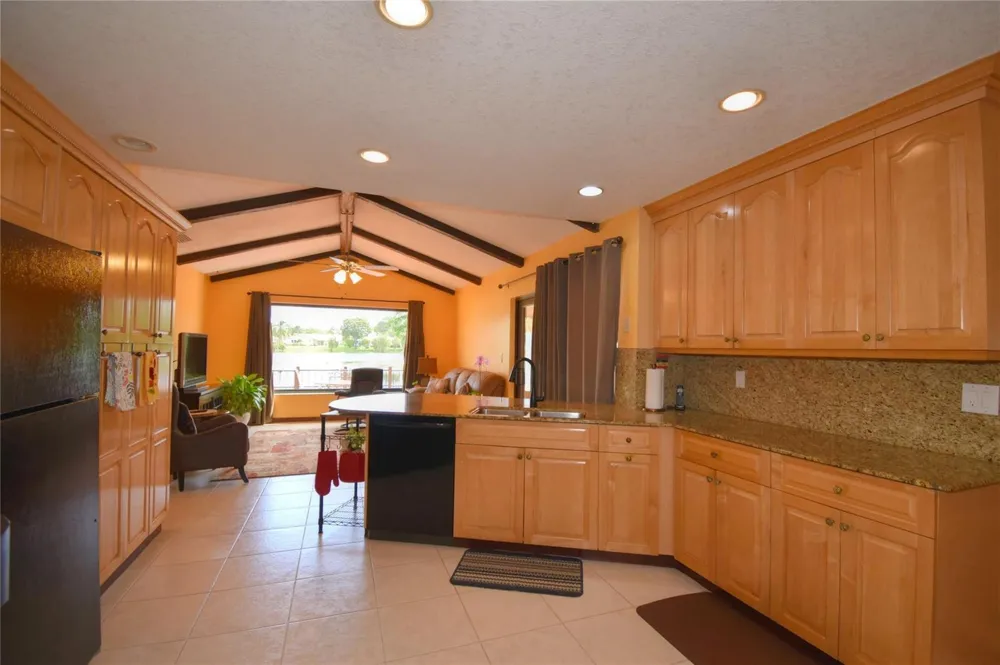 4148 NW 19TH TERRACE Oakland Park, FL 33309