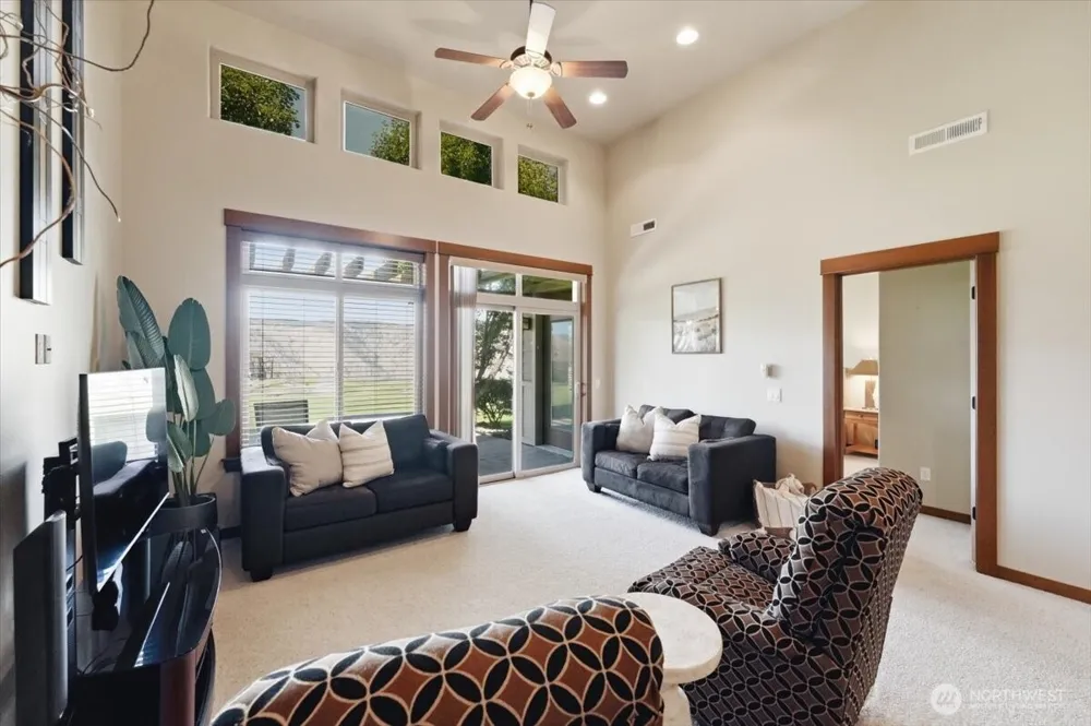 135 Red Hawk Drive Orondo, WA 98843
