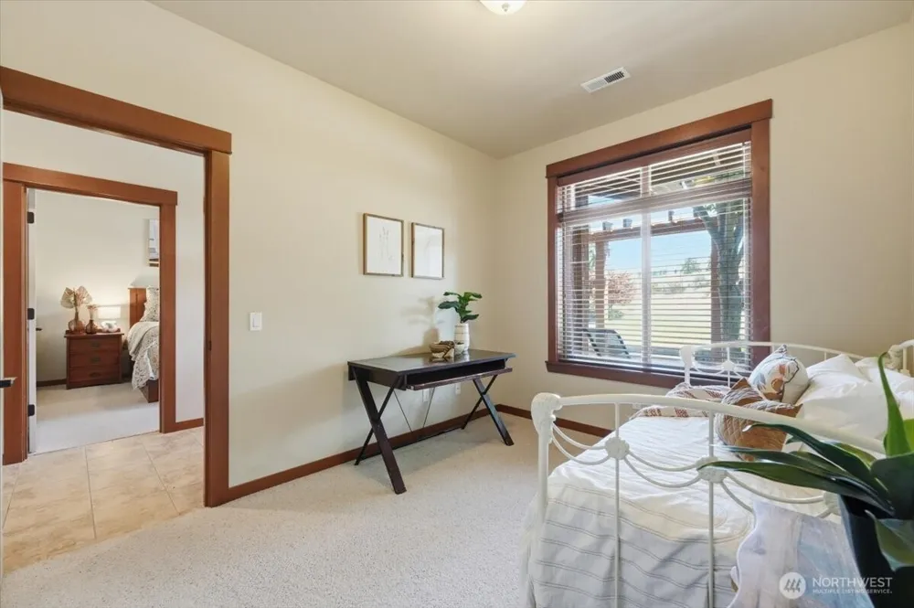 135 Red Hawk Drive Orondo, WA 98843